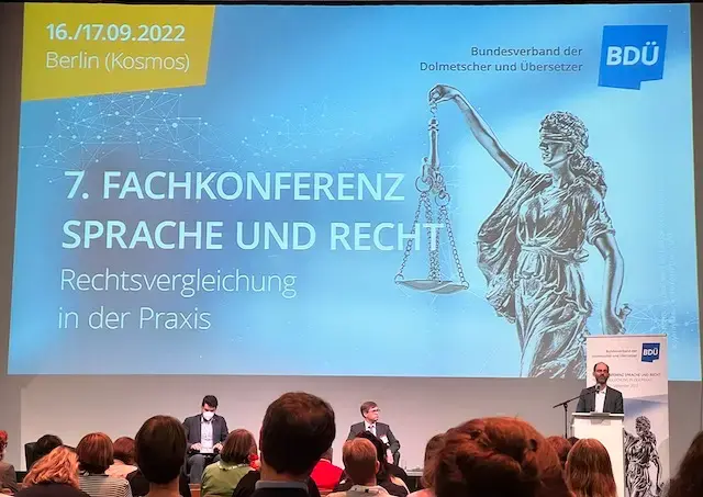 Vortrag von Evangelos Doumanidis auf der 7. Fachkonferenz Sprache und Recht zum Thema Aufzeichnung der Verdolmetschung im Rahmen einer Gerichtsverhandlung